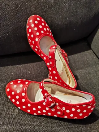 Zapatos niña tacón rojos con lunares talla 27
