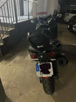 Yamaha TMAX DX