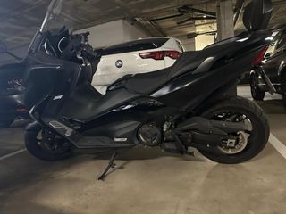 Yamaha TMAX DX