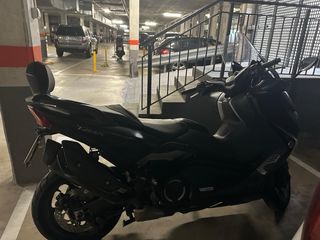 Yamaha TMAX DX
