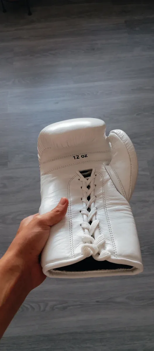 12oz-Guantes Winning Blancos