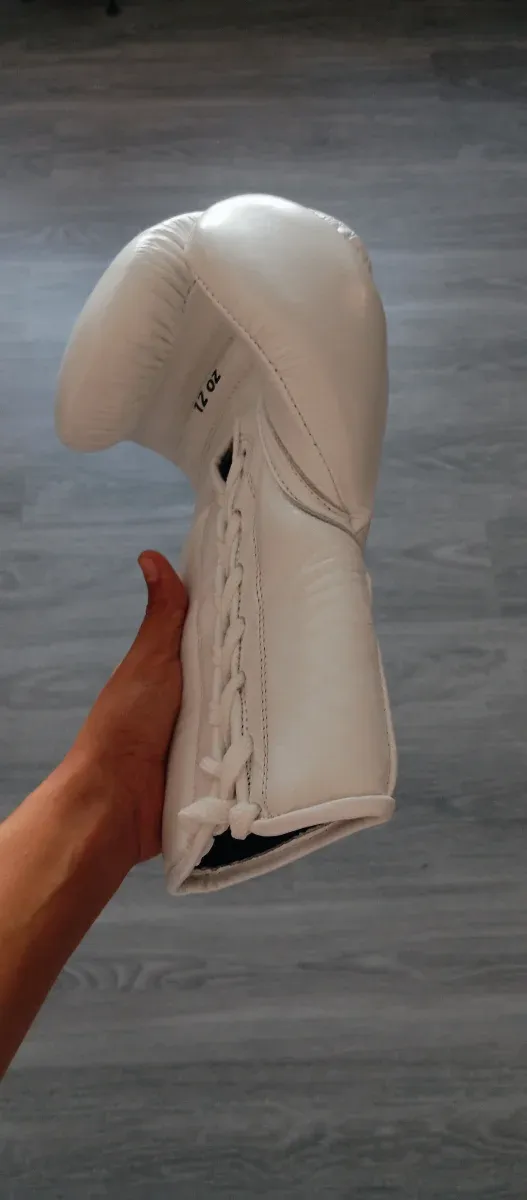 12oz-Guantes Winning Blancos