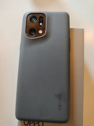 Oppo Find X5 Pro grigio