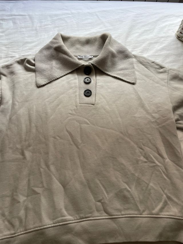 Sudadera Zara cuello
