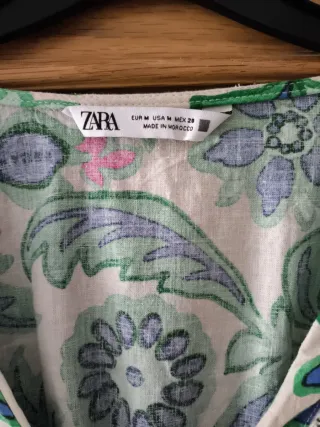 Blusa Zara Estampada Floral Talla M
Sin estrenar.