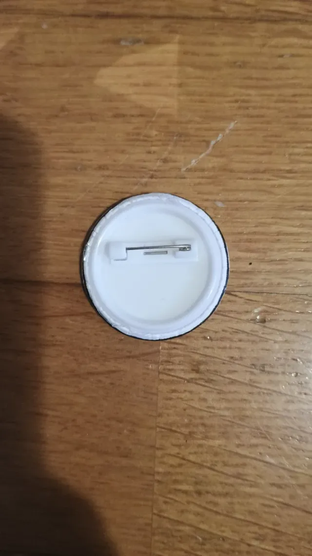 Spilla pin become ungovernable Stella 32mm