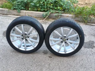 4 Llantas de aleación + 4 Neumaticos