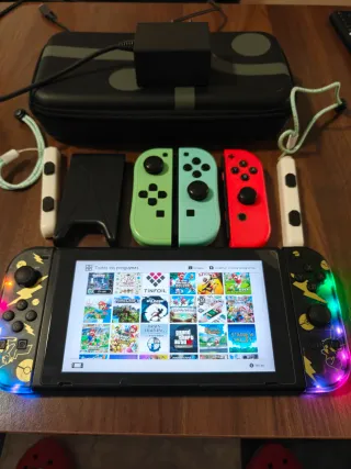 Nintendo Switch Multicolor con Accesorios