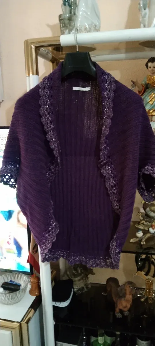 Capita/Mañanita Morada Talla Única