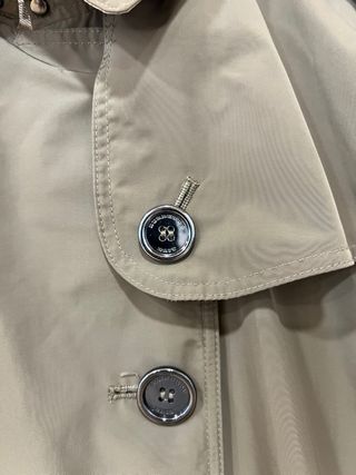 Trench Burberry Brit Talla S Verde Caqui