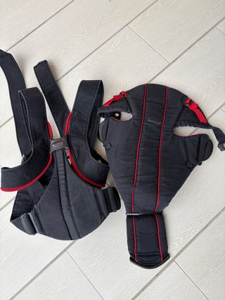 Mochila Porta Bebés BabyBjörn Negra