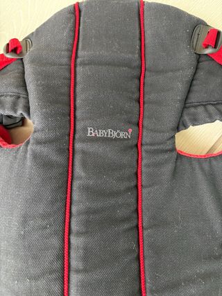 Mochila Porta Bebés BabyBjörn Negra