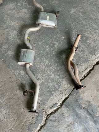 TUBO ESCAPE Y DEPÓSITO DE FORD SIERRA 2.0 PINTO