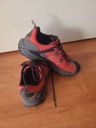 Zapatillas Trango World senderismo