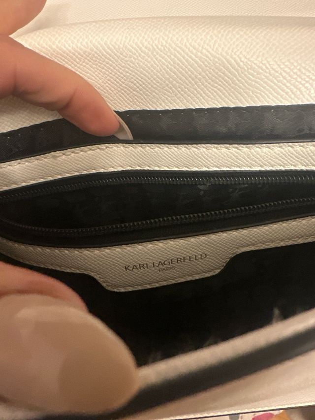 Bolso Karl Lagerfeld blanco con cartera