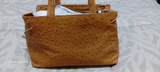 Borsa vintage Furla in pelle effetto struzzo