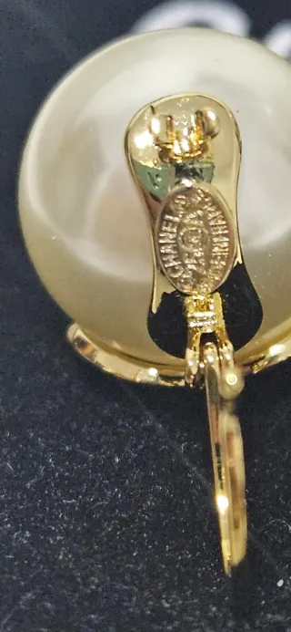 Pendientes Chanel Perla y dorado 