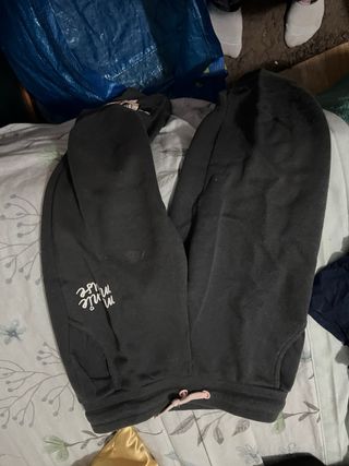 Pantalones vaqueros chandal y leggins