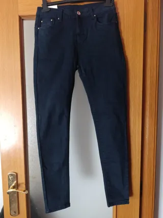 Pantalón vaquero azul marino skinny t.38