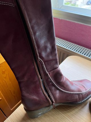 Botas altas de cuero marrones