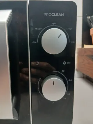 Forno a microonde Cecotec