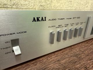 Timer Akai DT-100 Vintage Argento