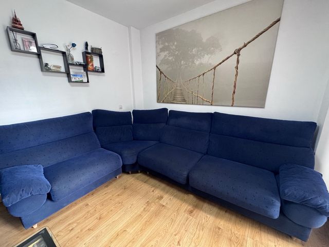 Sofá rinconera azul 299x255cm x 85 cm de fondo