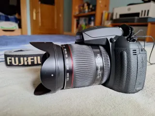 Cámara Digital Fujifilm HS-20