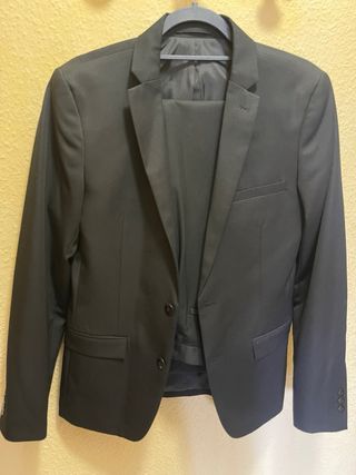 Trajes juveniles elásticos