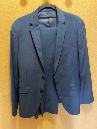 Trajes juveniles elásticos