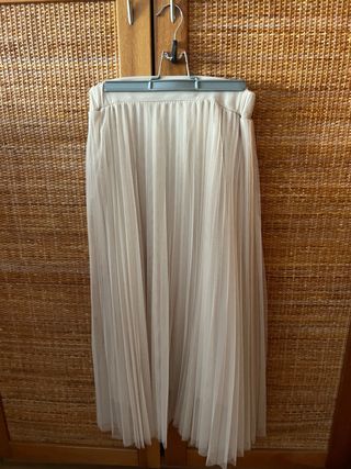 Falda plisada beige talla única