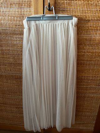Falda plisada beige talla única