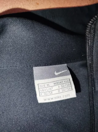 Chaqueta Manchester United Nike Negra Talla M.
