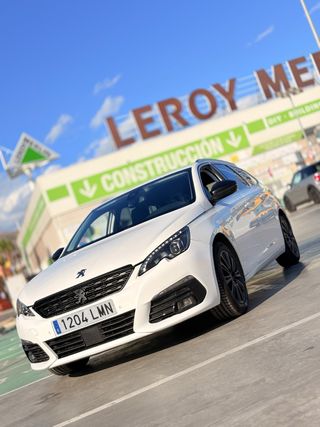 Peugeot 308 2021