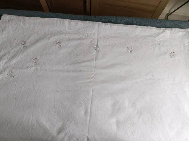 Sábana antigua de algodón