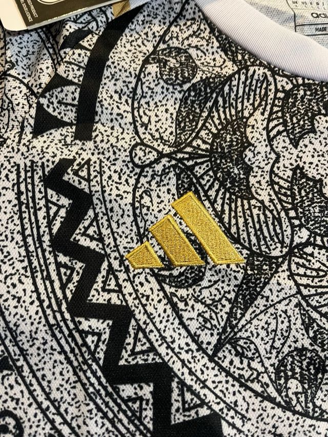 Camiseta Italia Edición Especial Adidas Talla L