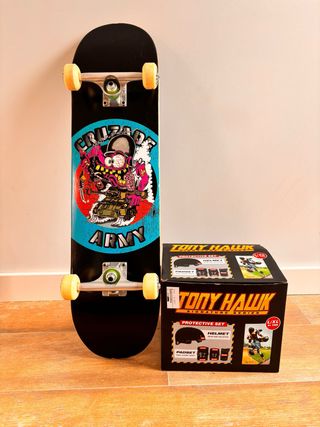 Skate y Protecciones Tony Hawk Talla L/XL NUEVOS