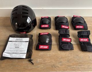 Skate y Protecciones Tony Hawk Talla L/XL NUEVOS