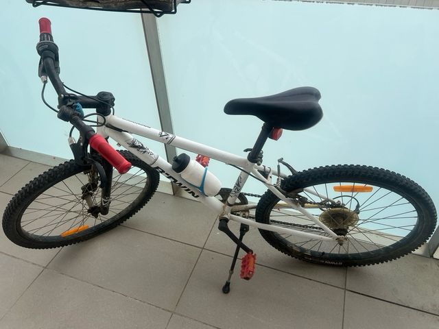 Bicicletas BTWIN Rockrider 300,de 24”