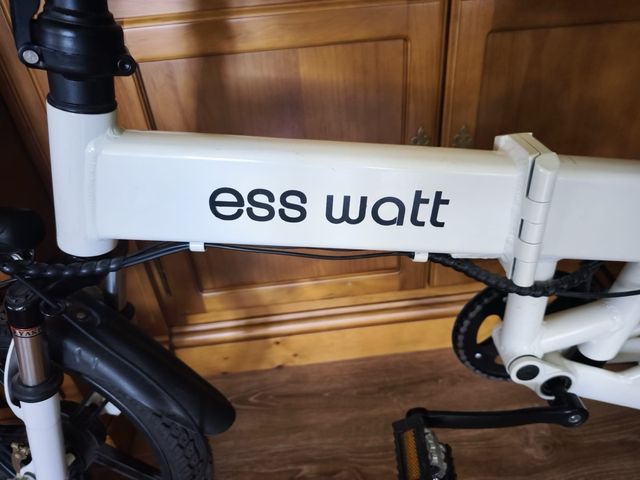 Bicicleta eléctrica ESS WATT plegable