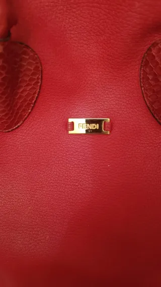 Borsa rossa in pelle vintage