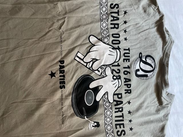 Camiseta Zara Mickey Mouse DJ