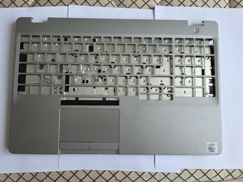 Reposamanos con soporte para teclado Dell Precision 3551