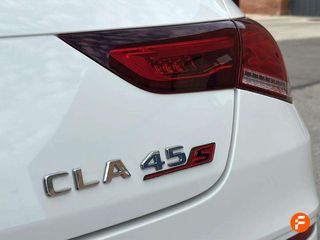 Mercedes CLA CLA Mercedes-AMG 45 4MATIC+ Shooting Bra