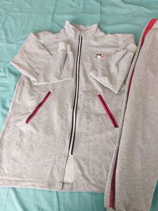 Chándal Le Coq Sportif Gris y Rosa