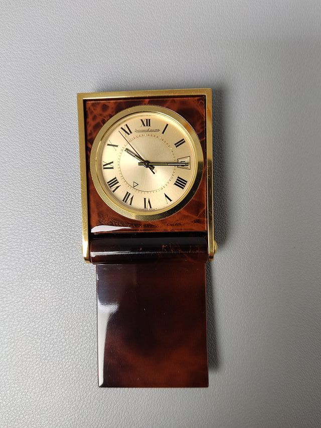 Jaeger LeCoultre Memovox despertador.