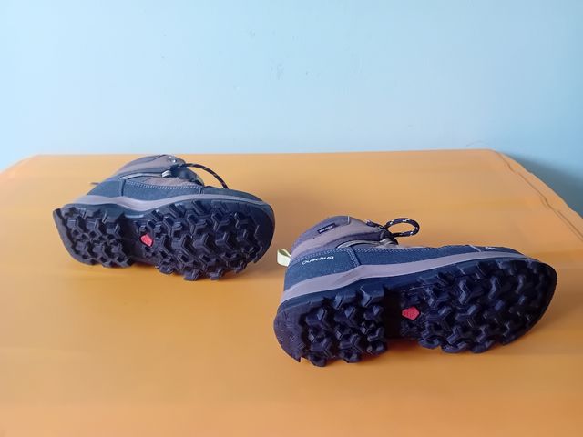 Botas de montaña para niñ@s