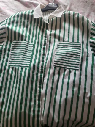 Camisa Carolina Herrera Rayas Verde y Blanca