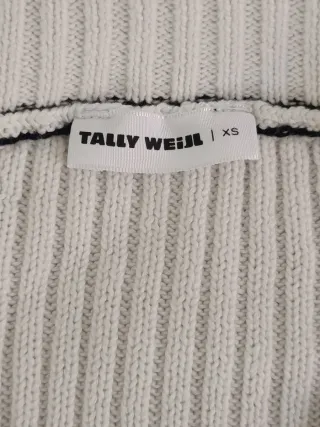 Cardigan corto bianco con trecce