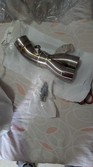 Colectores Akrapovic CBR1000RR-R 24-25